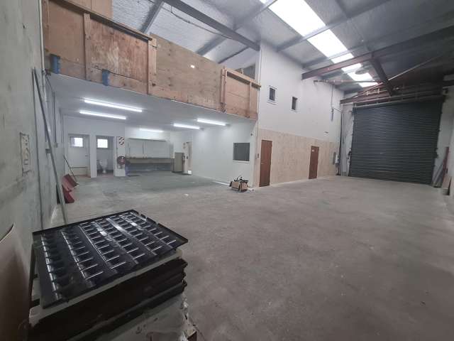 E/12 Paramount Drive Henderson_3