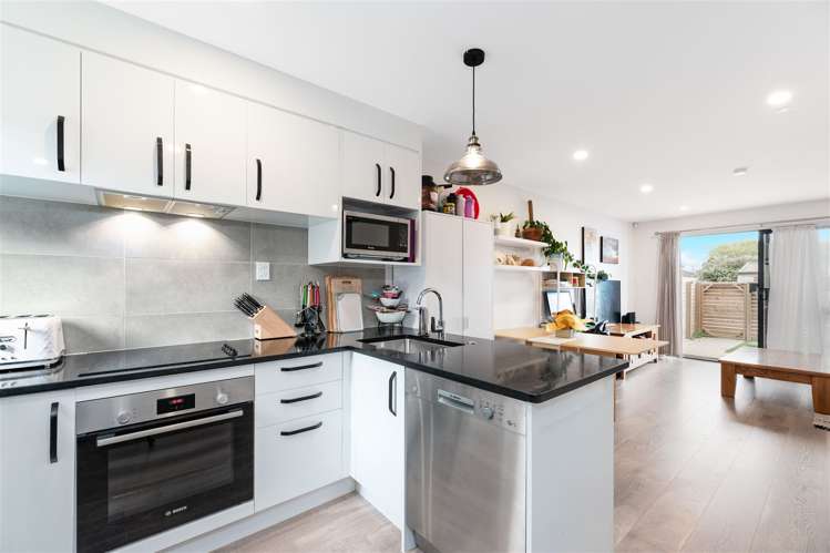 13/115 Swanson Road Henderson_8