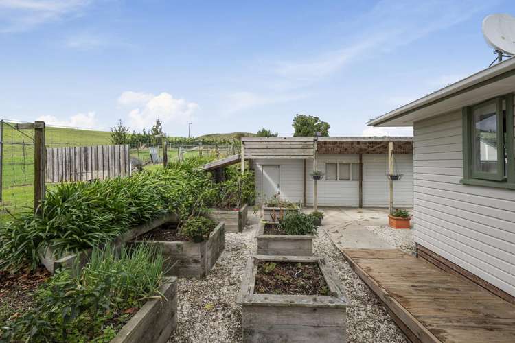 85 Paparamu Road Hauraki Surrounds_20