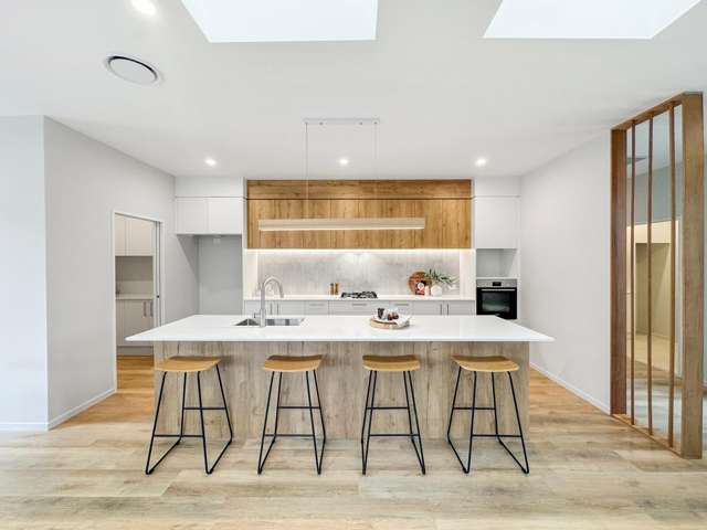 16 Elsie Lange Way Casebrook_1