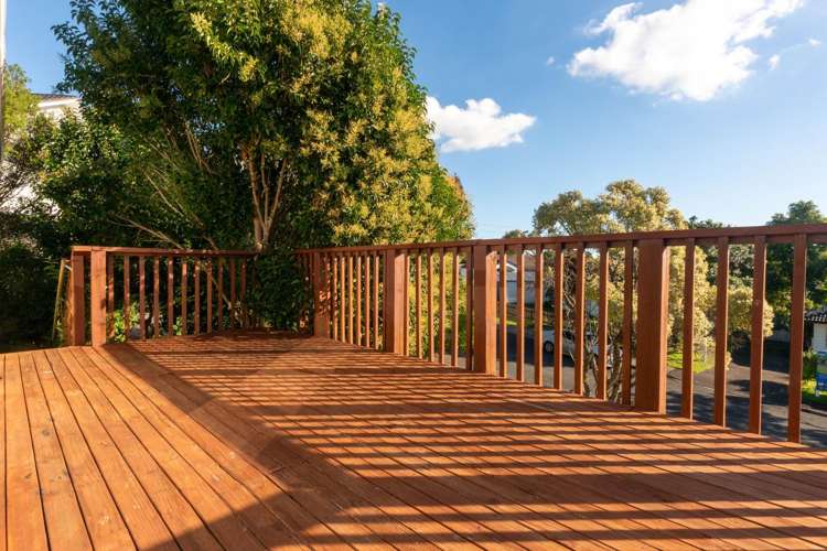 2/59 Santiago Cres_0