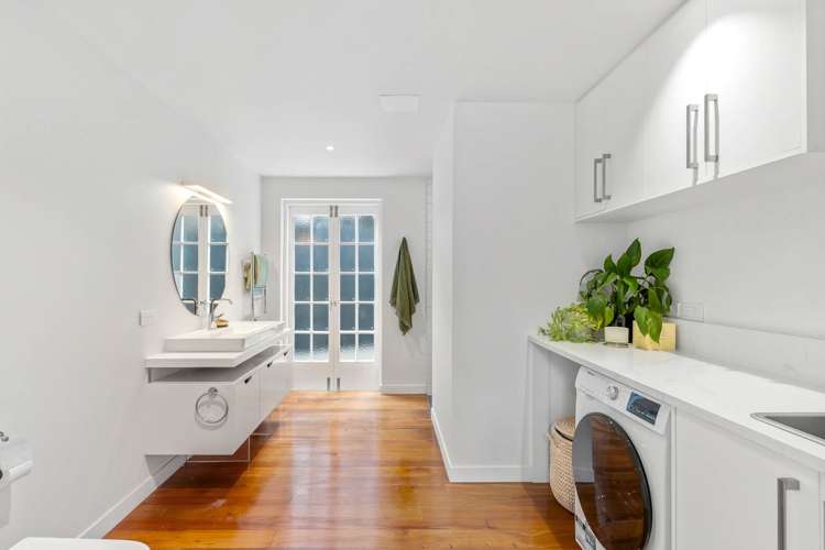 16A Renata Crescent Te Atatu Peninsula_8