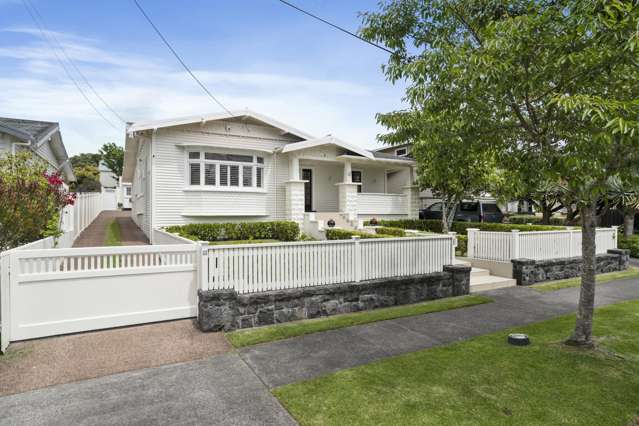 8 Baldwin Avenue Mount Albert_2