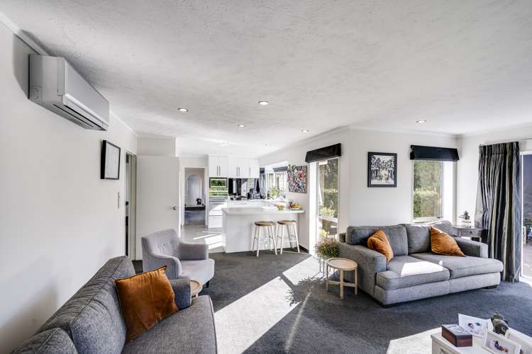 8 Lennon Grove Havelock North_4