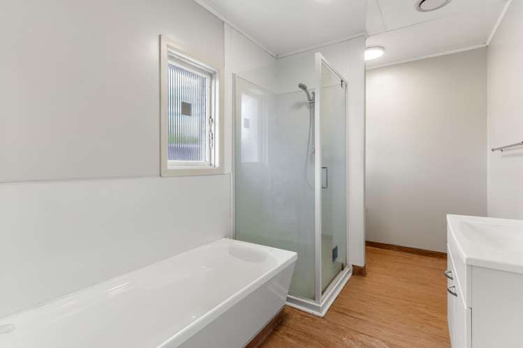 31 Clevedon Road Papakura_11