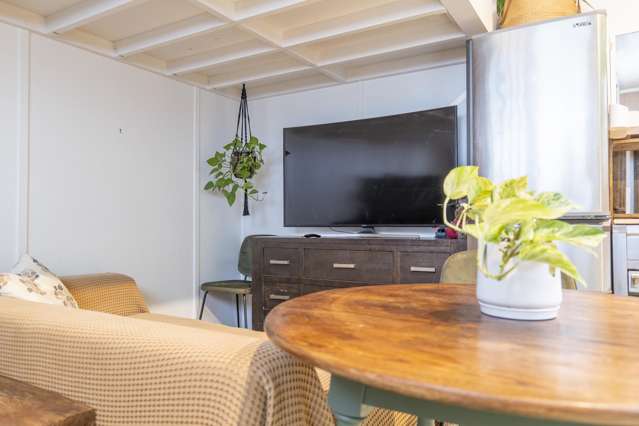 75 Fairview Crescent Omiha_4