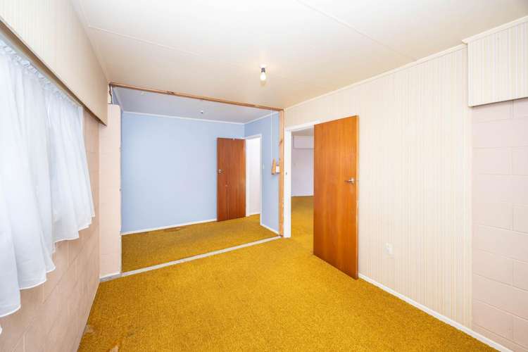 5 Pelorus Street Glenview_28