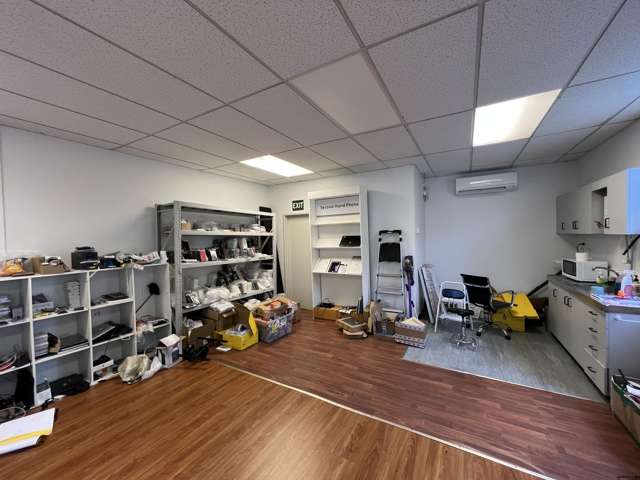 154 Karori Road Karori_3