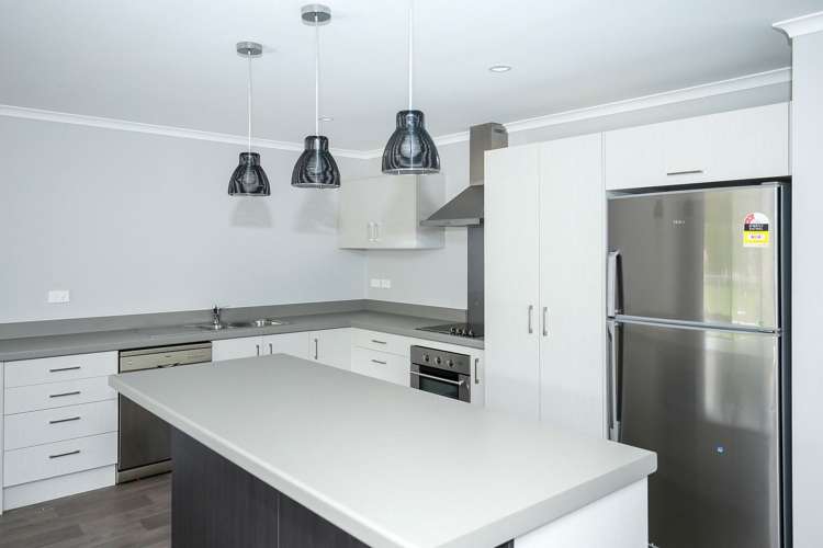 12B Greensboro Street Hamilton East_3