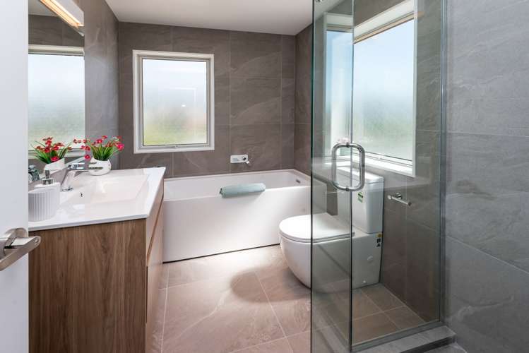 74 Thomas Road Flat Bush_16