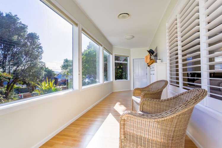 2 Berwick Grove Seatoun_15