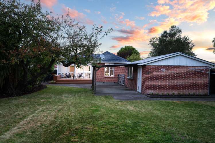 77 Daniels Road Redwood_21