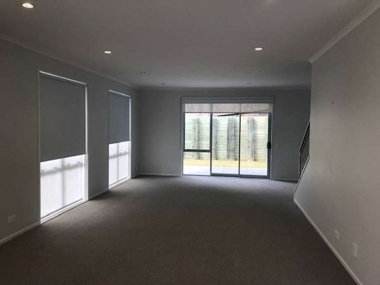 55 Mackay Drive Greenhithe_2