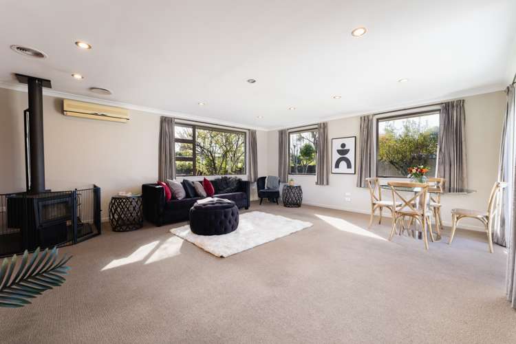 5 Valiant Road Waldronville_9