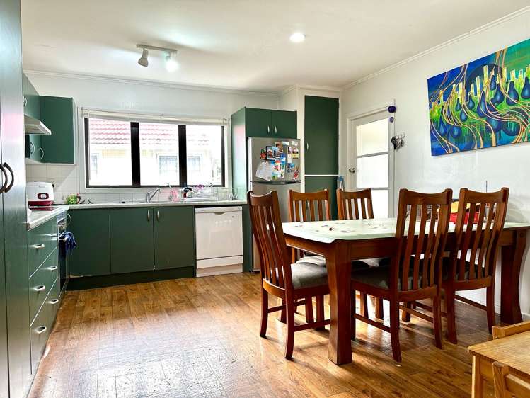 6 Durham Street Te Atatu Peninsula_5