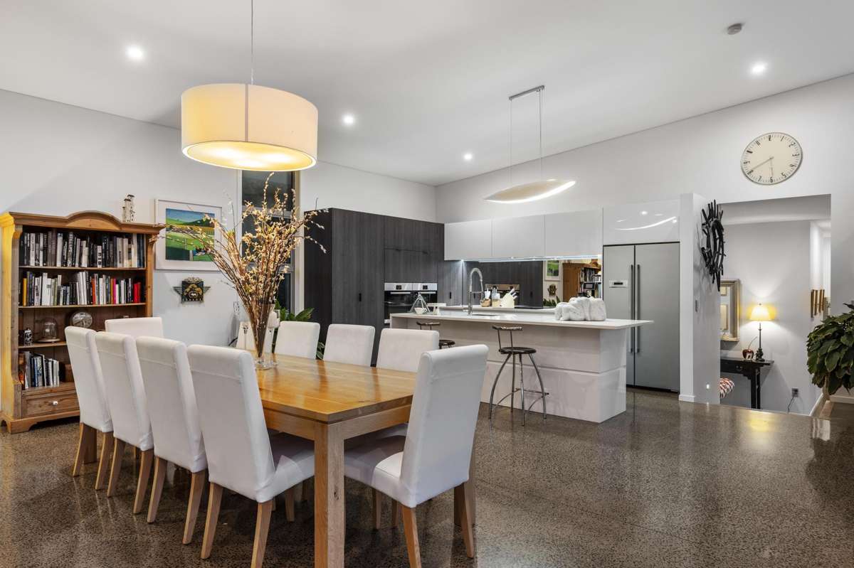 299 Surrey Hill Road_3