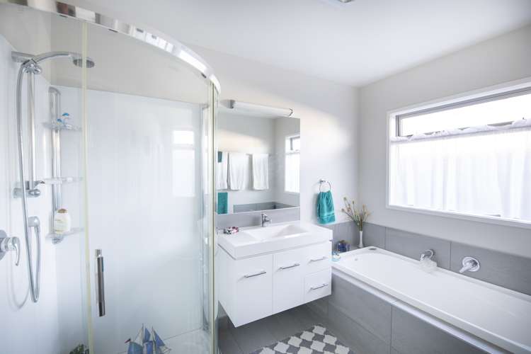 25 Kapiti Drive Poraiti_19