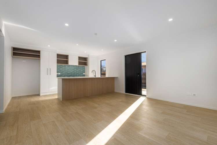 5a Cook Street 10516_1