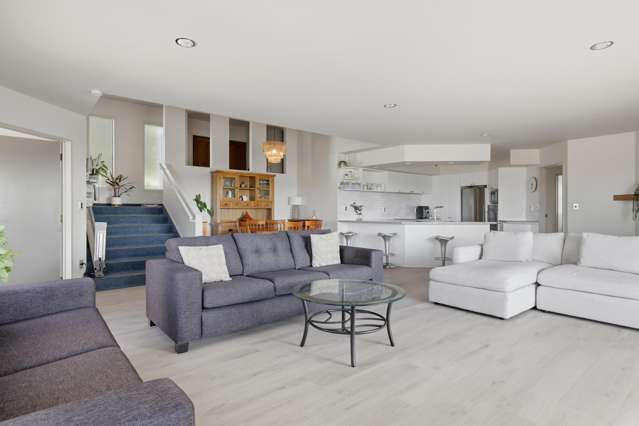 8 Lorrigan Way Welcome Bay_3