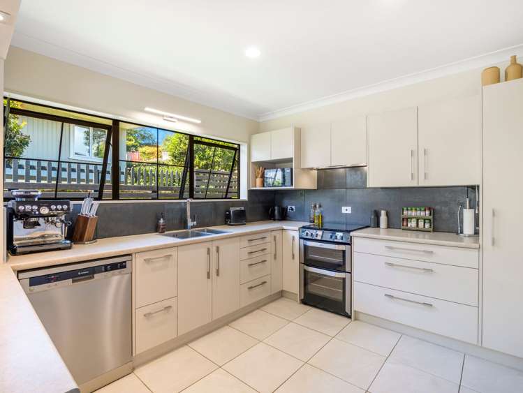 1 Acton Place Saint Johns Hill_2