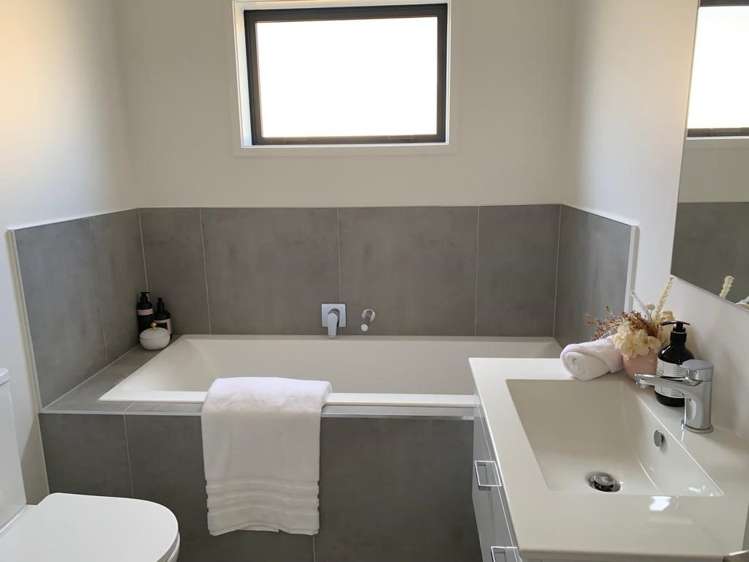 7 Poutawa Lane Clarks Beach_14