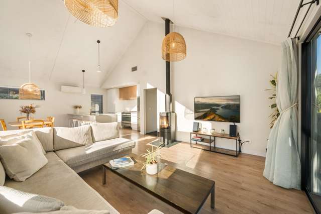 15 Edna Lane Lake Hawea_3