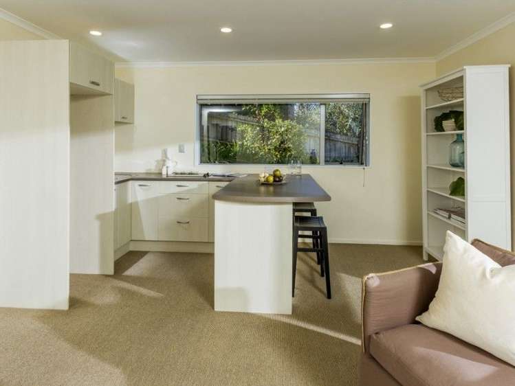 1/298 Beach Road Campbells Bay_13