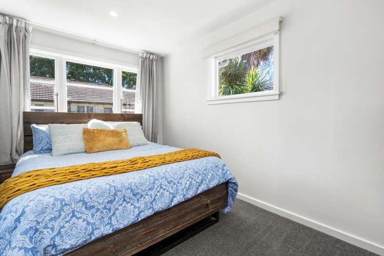 8 Jocelyn Street Casebrook_11