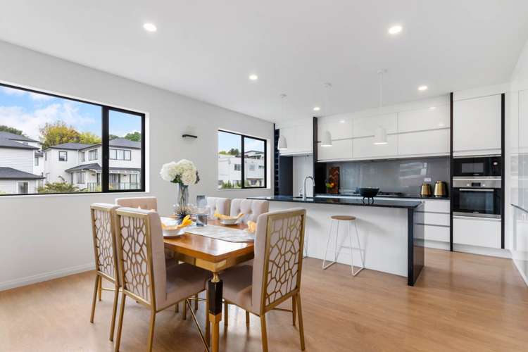 92 Admirals Court Drive Greenhithe_8