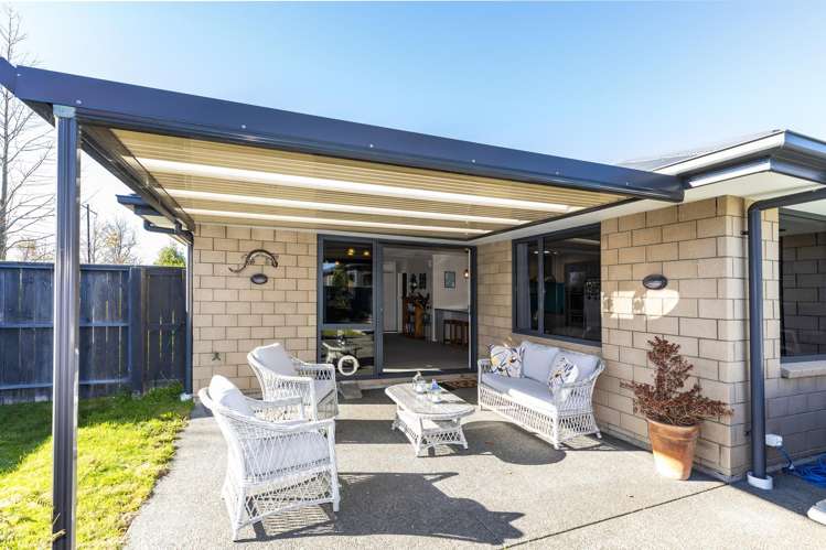 4 Malory Way Rolleston_2