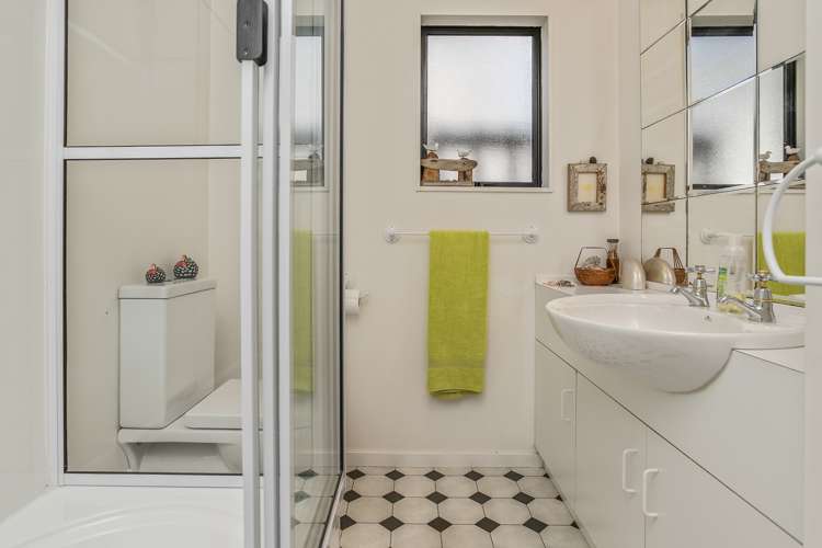 60b Temple Street Meadowbank_12