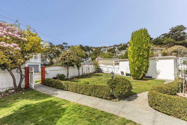 10 Ashleigh Crescent Miramar_18