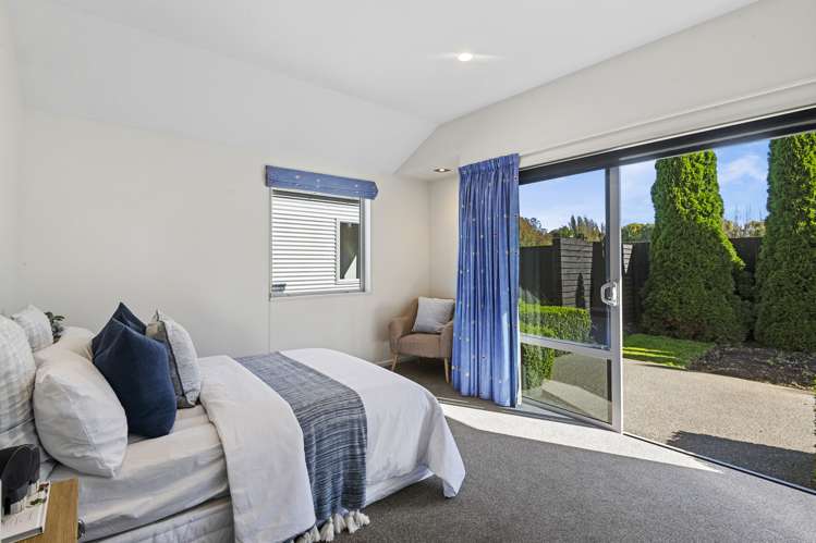 21 Croftwood Lane Harewood_8