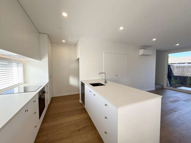 3/126 Roker Street 1535_2