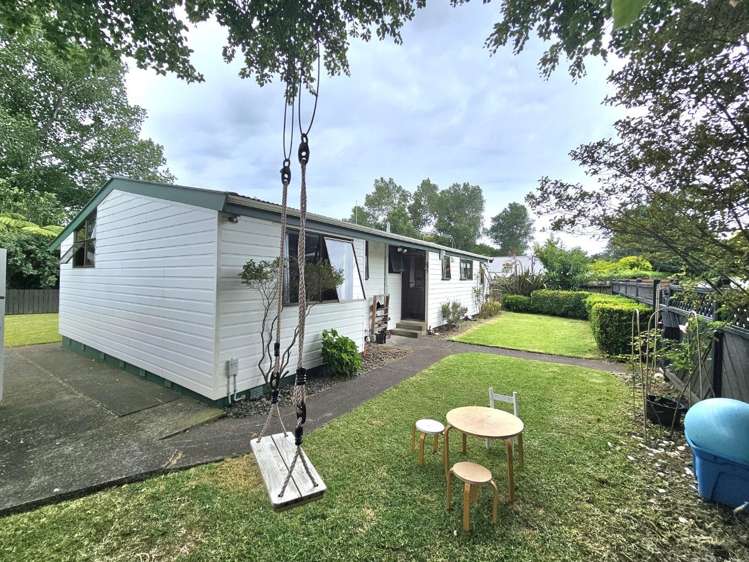 12 Heaphy Street 2169_24