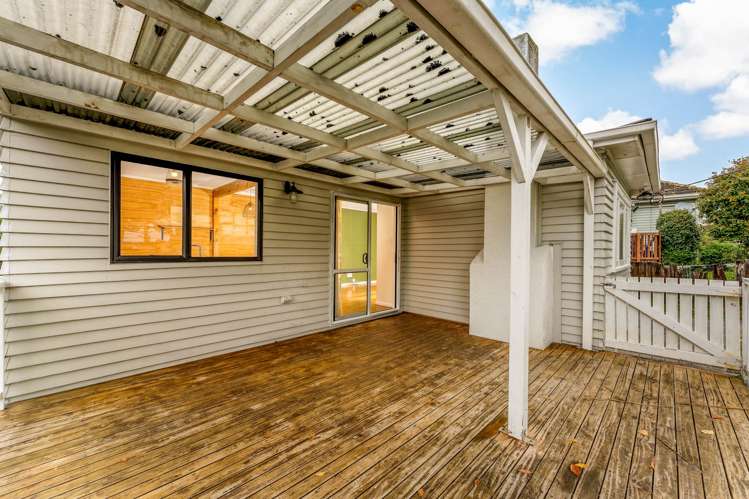 29 Vanguard Road Kelston_8