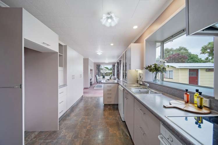 47 Frensham Crescent Woolston_12