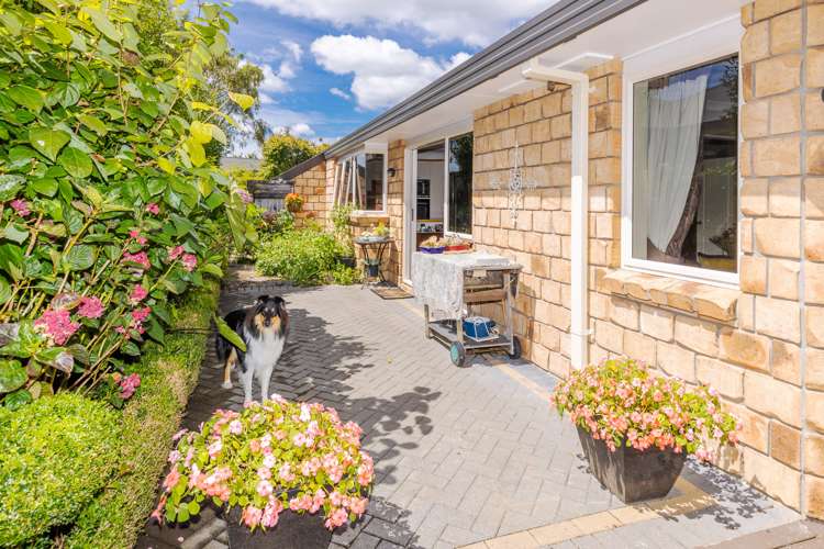 44 Limousin Place Grandview Heights_23