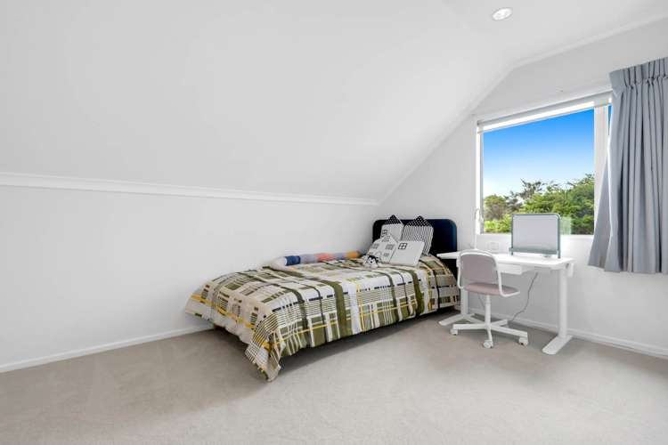 2 Dapple Place Flat Bush_13