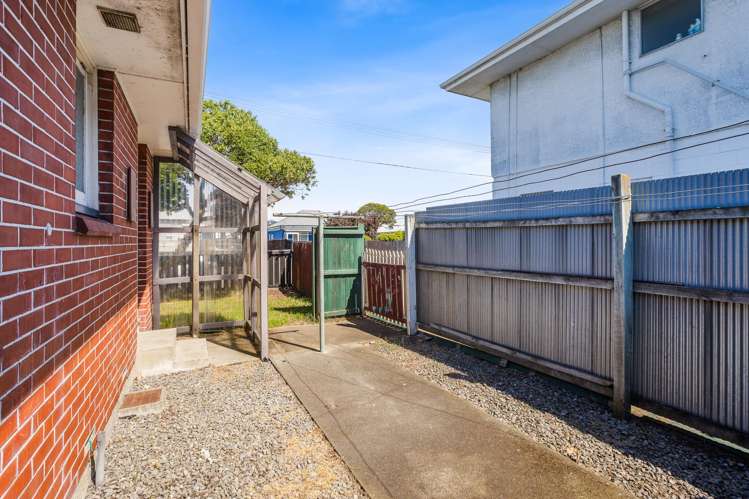 1/609 Hereford Street Linwood_10