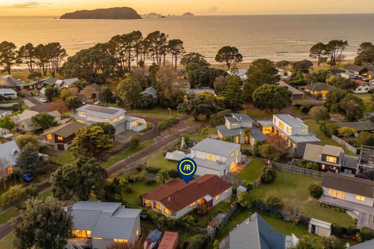4 Courtney Place Pauanui_25