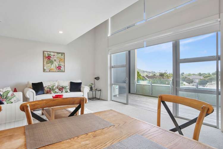 2a/1c Queen Mary Avenue Epsom_4