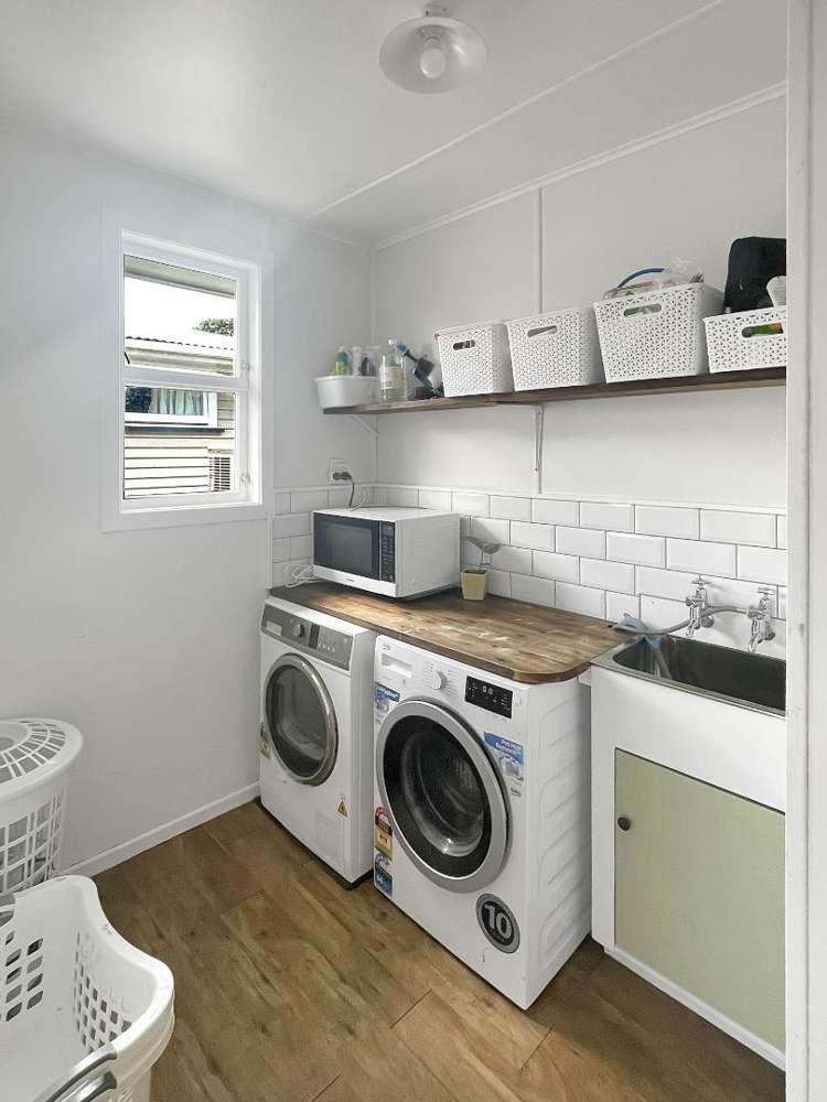 8 Taunton Place 10838_17