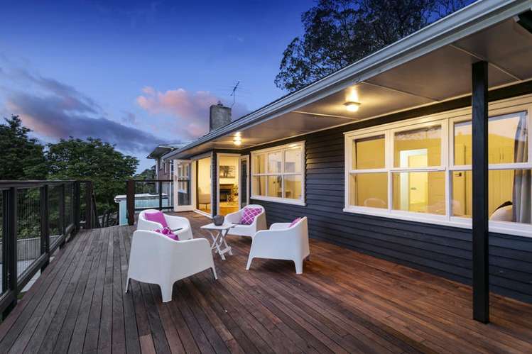 239 Golf Road Titirangi_8