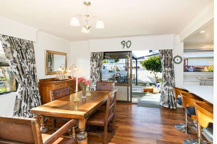 19 Fiona Crescent Feilding_7