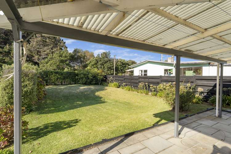 29 Rangiuru Road Otaki Beach_13
