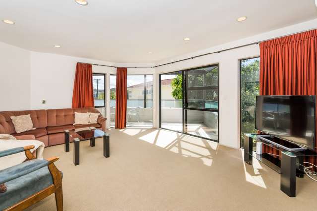 2/22 Holland Road Hillcrest_3