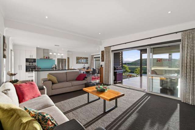 8 Celmisia Retreat Papamoa Beach_2