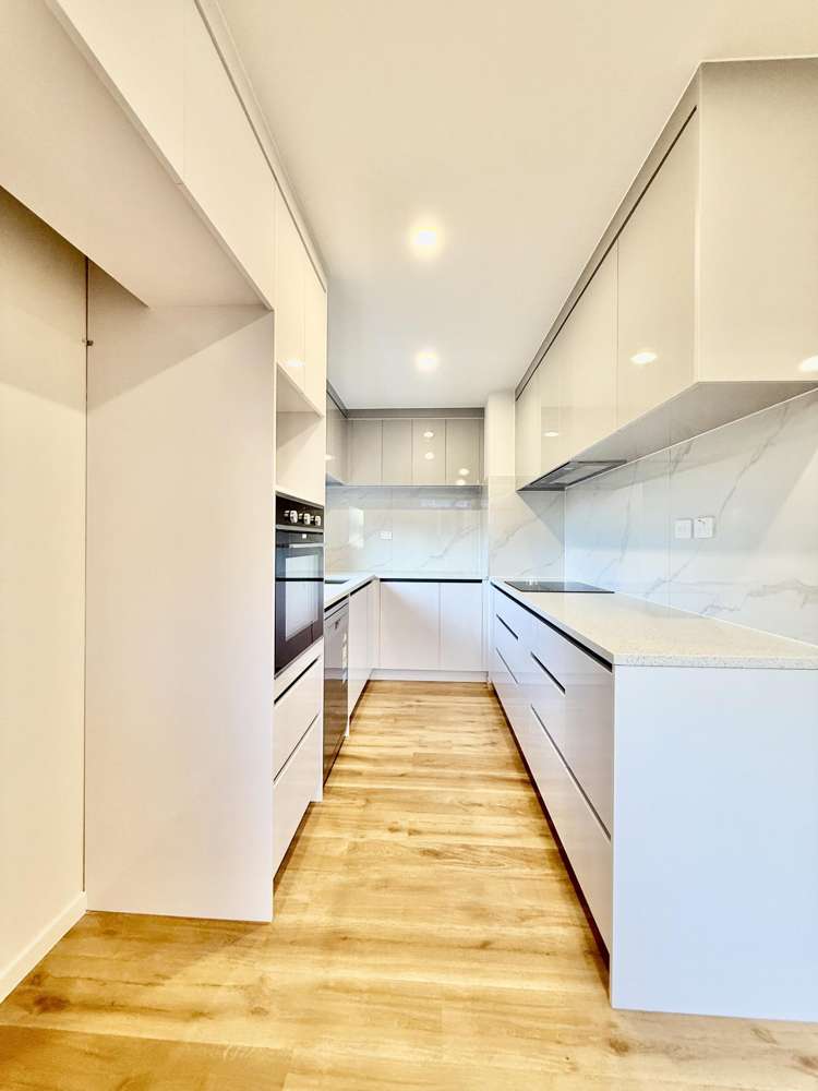 33b Riverhills Avenue Pakuranga Heights_5