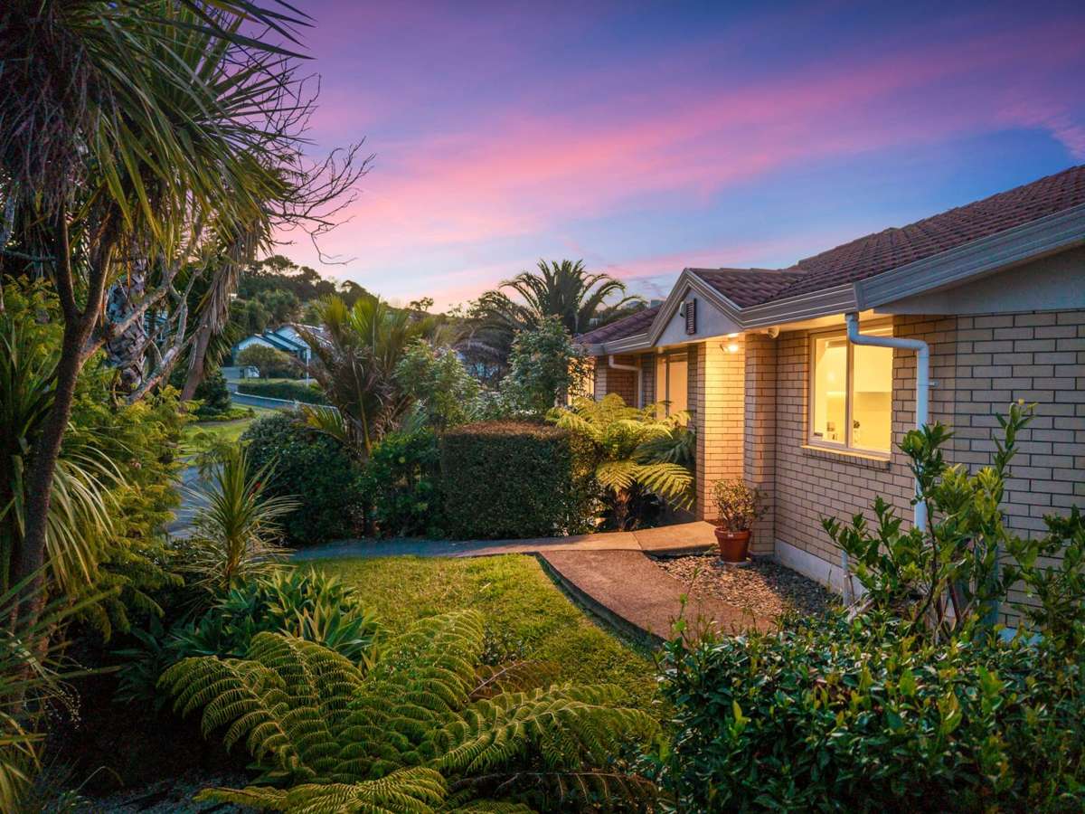 15 Ambassador Glade_2